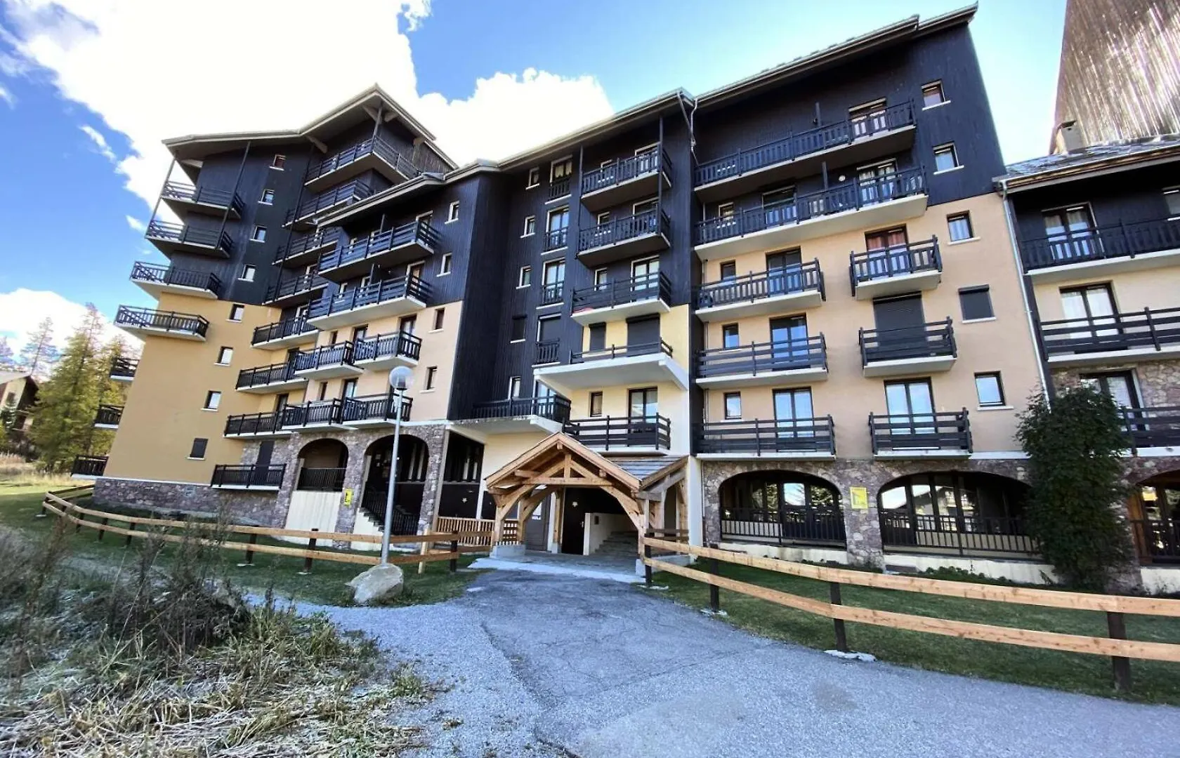 Residence Christiana - Joli T2 Cabine 4 Couchages A 50M Des Pistes A Risoul Mae-6911 0*,  France